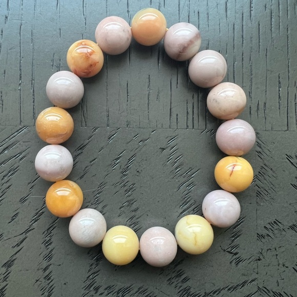 Burmese jade bracelet 12mm SIZE 6.75’ - Picture 1 of 5